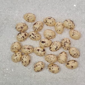 24 Beige Mini-Ostereier aus Kunststoff- Handgesprengelt