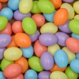 100er Großpackung Kunststoff-Ostereier in Pastelfarben-mit beiliegenden Plastikösen